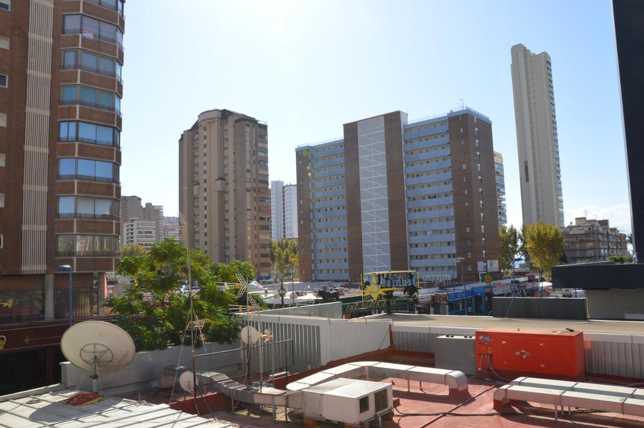 Apts Ara With Pool Benidorm Kültér fotó